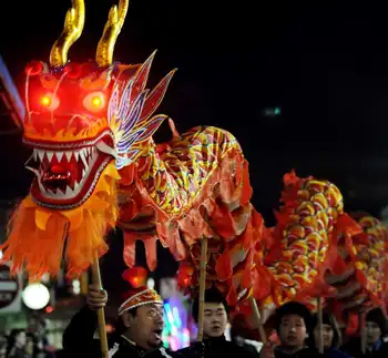 4m Zlaté Led Dragon Dance Veľkosť 5 Detí 6 Hráčov Študent Festival Jar Karneval Party Prehliadka Výkonu, Ľudová Fáze Čína