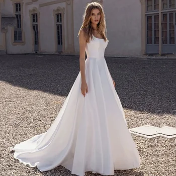 Cirkev Biele Saténové Svadobné Šaty 2024 Vestido de Noiva Princezná Svadobné Šaty Backless Námestie Svadobné Šaty Čipky
