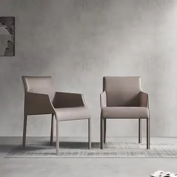 Q53 taliansky štýl minimalistický sedlo kožené jedálenské stoličky Nordic light luxusná lakťová opierka sedla stoličky rokovania stoličky dizajnér r